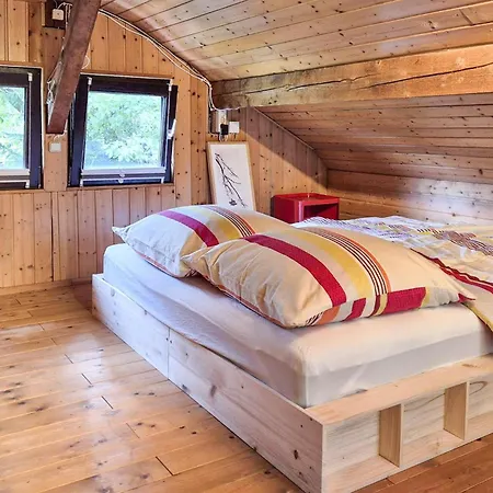 Ferienhaus Lovely In *