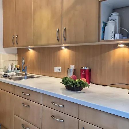 Casa de Férias 1 Bedroom Lovely In *